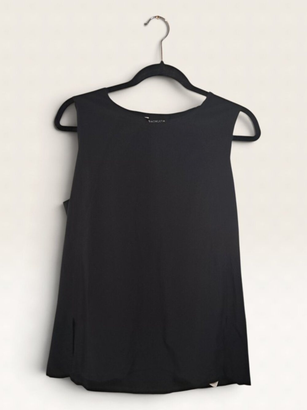 Athleta Zephyr Refined Black Tank Top MP Petite Side Slits